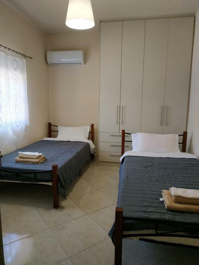 Alexandra Apartment Artemida  Esterno foto